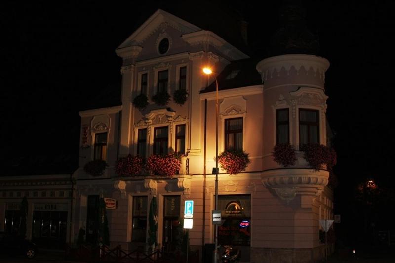 Olymp Penzion Komárno Extérieur photo