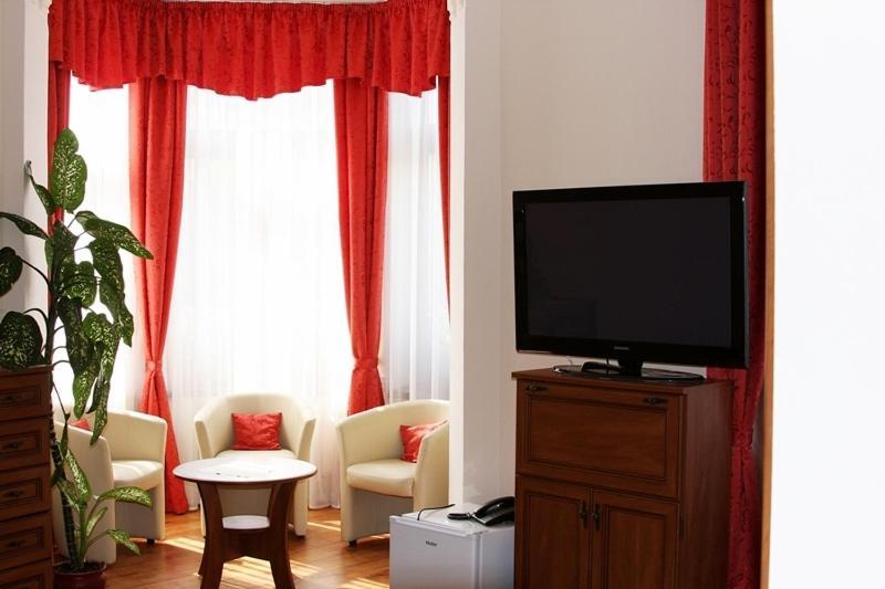 Olymp Penzion Komárno Chambre photo